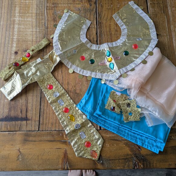 VINTAGE Handmade Cleopatra Costume - Picture 1 of 2